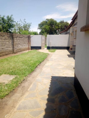 3-bedroom-flat-for-rent-in-libala-south-big-7