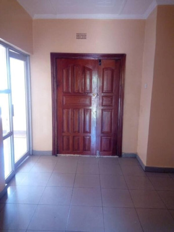 3-bedroom-flat-for-rent-in-libala-south-big-4