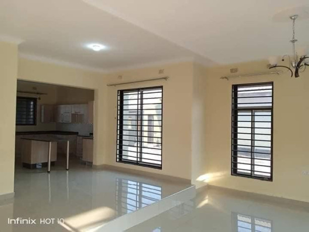 3-bedroom-flat-for-rent-in-libala-south-big-8