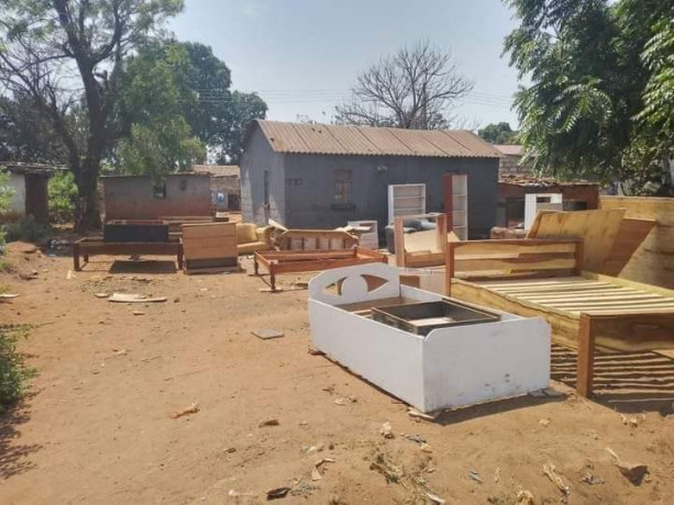 house-for-sale-in-chilenje-big-4