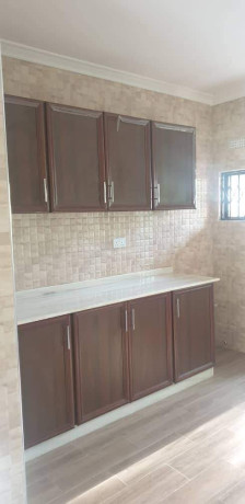 2-bedroom-flat-for-rent-in-makeni-big-5