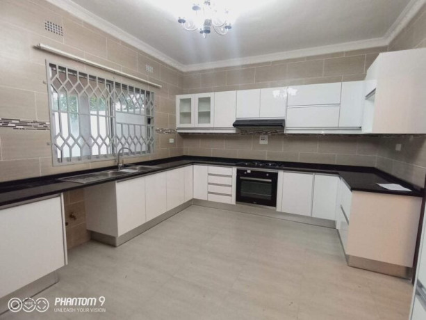 3-bedroom-flat-for-rent-in-chudleigh-big-3