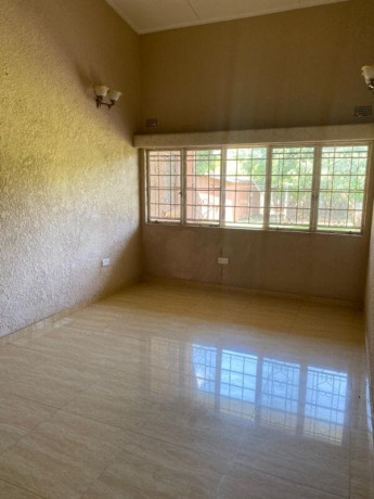 4-bedroom-house-for-rent-in-roma-big-1