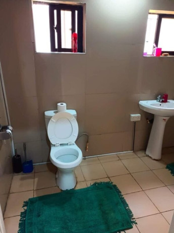 2-bedroom-flat-for-rent-in-ibex-hill-big-4