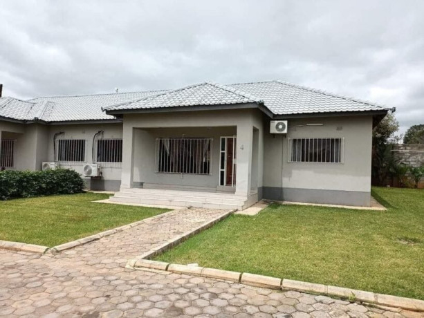 2-bedroom-flat-for-rent-in-ibex-hill-big-0