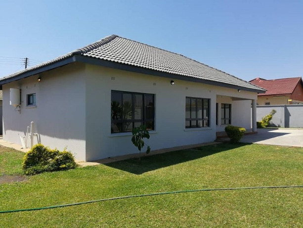 3-bedroom-house-for-rent-in-ibex-hill-big-6