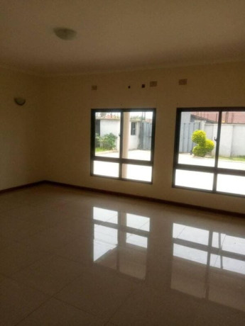 3-bedroom-house-for-rent-in-ibex-hill-big-4