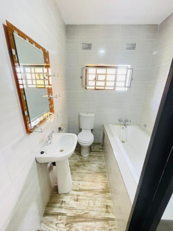 3-bedroom-apartment-for-rent-in-olympia-big-0