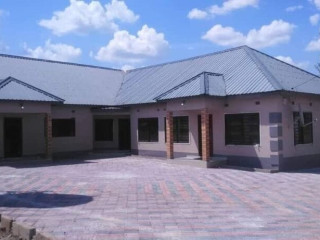 2-bedroom-flat-for-rent-in-chamba-valley