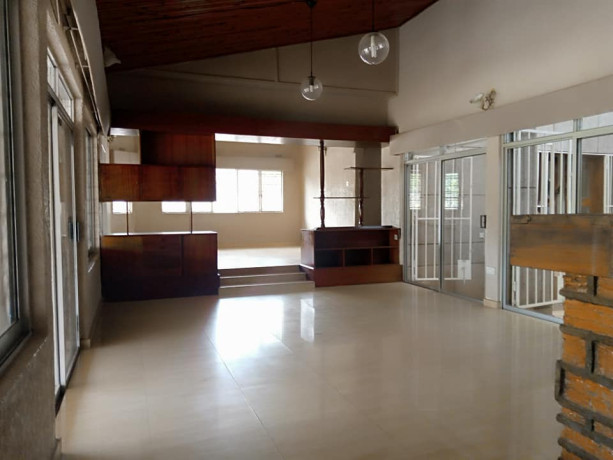 4-bedroom-standalone-house-for-rent-in-roma-big-7