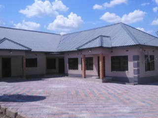 2-bedroom-flat-for-rent-in-chamba-valley