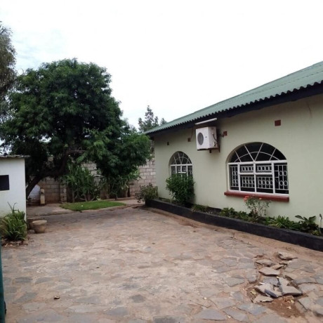 4-bedroom-house-for-rent-in-chelstone-big-9