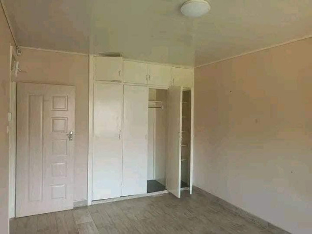 2-bedroom-apartment-for-rent-in-rhodespark-big-2