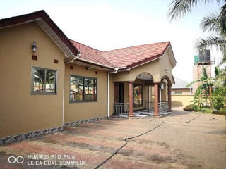 3-bedroom-house-for-rent-ibex-meanwood