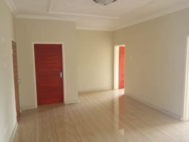3-bedroom-flat-for-rent-in-ibex-hill-big-3
