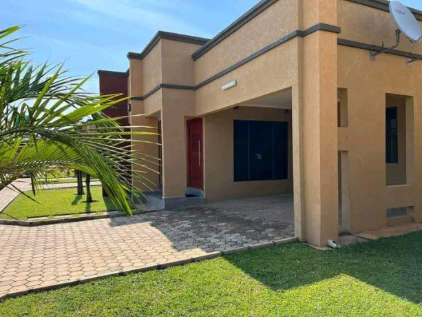 2-bedroom-flat-for-rent-in-makeni-konga-big-1