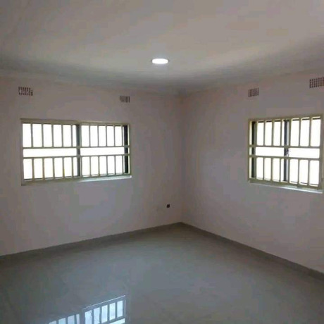 2-bedroom-flat-for-rent-in-ibex-hill-big-4