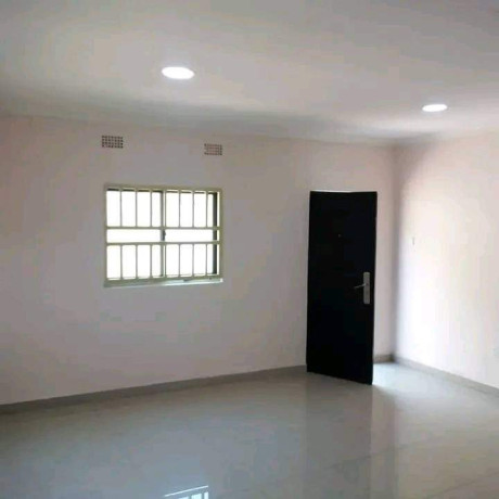 2-bedroom-flat-for-rent-in-ibex-hill-big-1