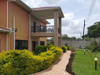 4-bedroom-house-for-rent-in-eureka-park