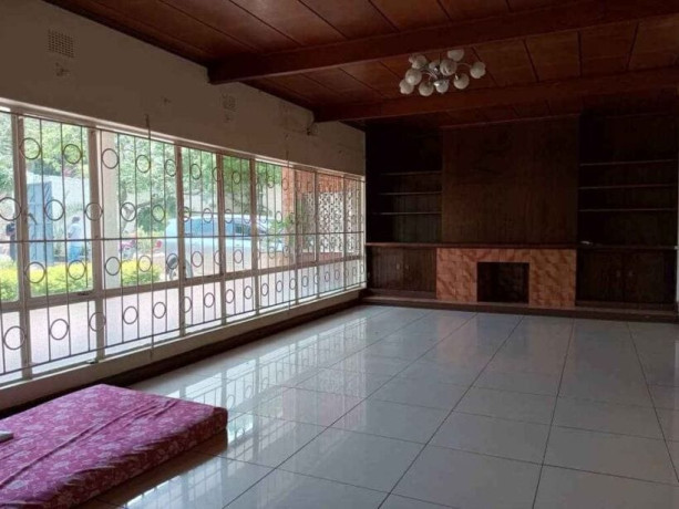 3-bedroom-standalone-house-for-rent-in-roma-big-4