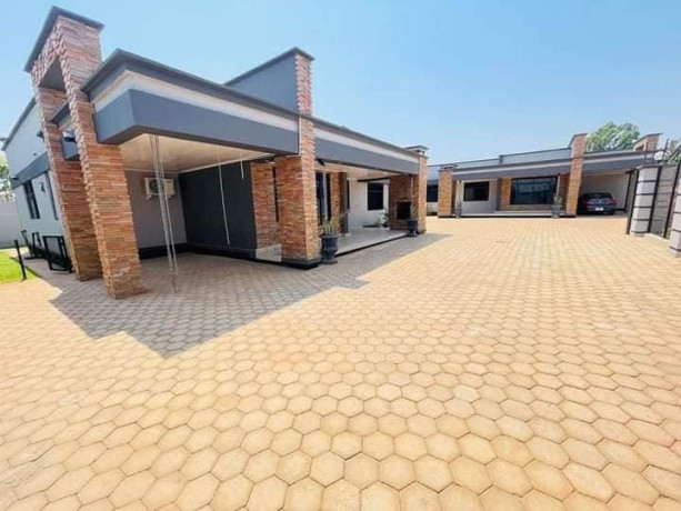 3-bedroom-flat-for-rent-in-ibex-hill-big-0