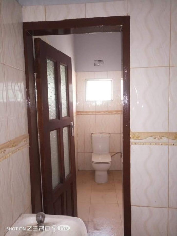 6-bedroom-house-for-rent-in-kalundu-big-9