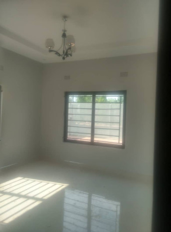 2-bedroom-flat-for-rent-in-silverest-big-1