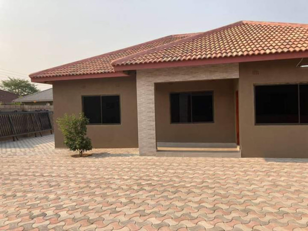 3-bedroom-flat-for-rent-in-ibex-meanwood-big-8