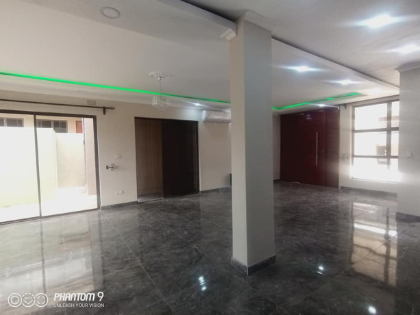 5-bedroom-apartment-for-rent-in-foxdale-big-4