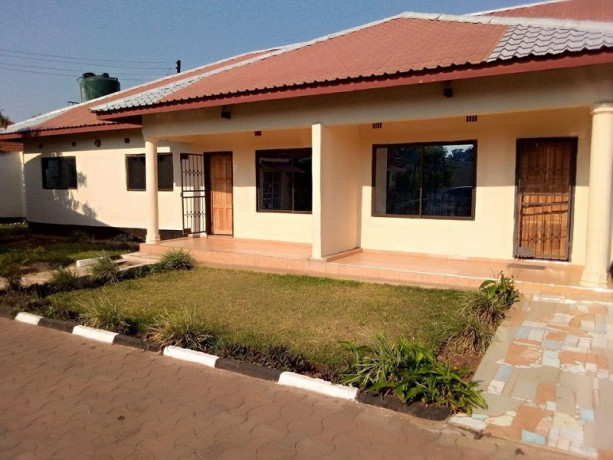 3-bedroom-flat-for-rent-in-woodlands-chalala-big-8