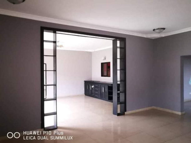 beautiful-4-bedroom-house-for-rent-in-eureka-park-big-1