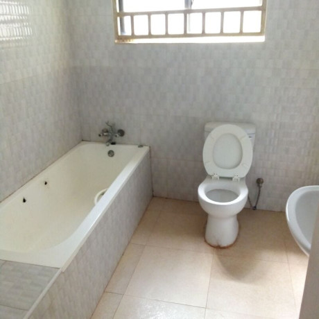 2-bedroom-flat-for-rent-in-ibex-hill-big-6