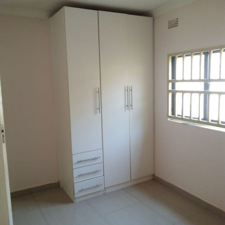 2-bedroom-flat-for-rent-in-ibex-hill-big-0