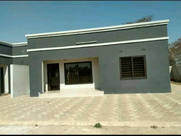 2-bedroom-flat-for-rent-in-makeni-bonaventure-big-5