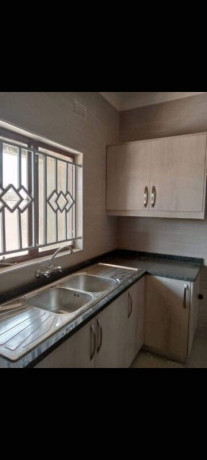 2-bedroom-flat-for-rent-in-ibex-meanwood-big-2