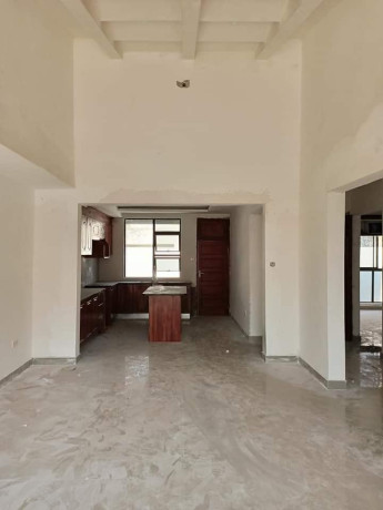 2-bedroom-flat-for-rent-in-lilayi-big-3