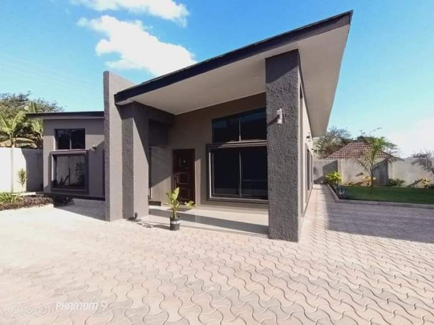 3-bedroom-flat-for-rent-big-9