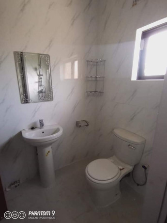 3-bedroom-flat-for-rent-big-2