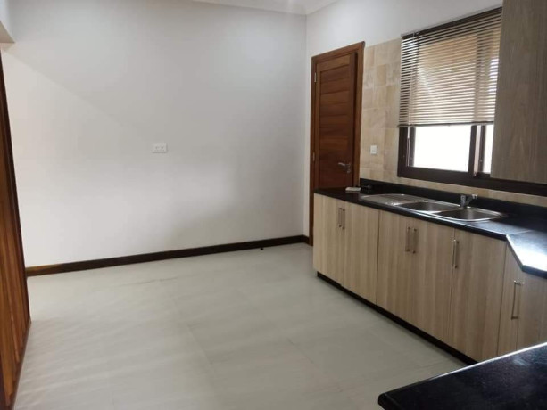 3-bedroom-flat-for-rent-in-chudleigh-big-3