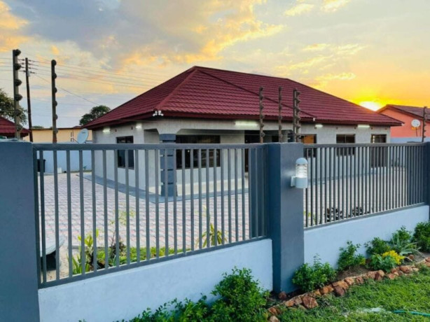 3-bedroom-house-for-rent-in-ibex-hill-big-1