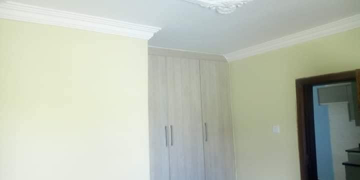 2-bedroom-flat-for-rent-in-chalala-big-7