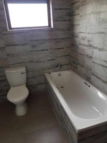 3-bedroom-flat-for-rent-in-ibex-meanwood-big-2