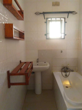 2-bedroom-flat-for-rent-in-makeni-big-2