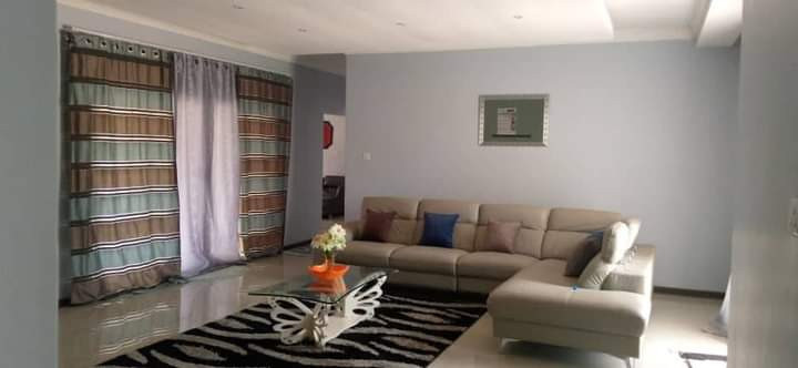 4-bedroom-house-for-rent-in-vorna-valley-big-3