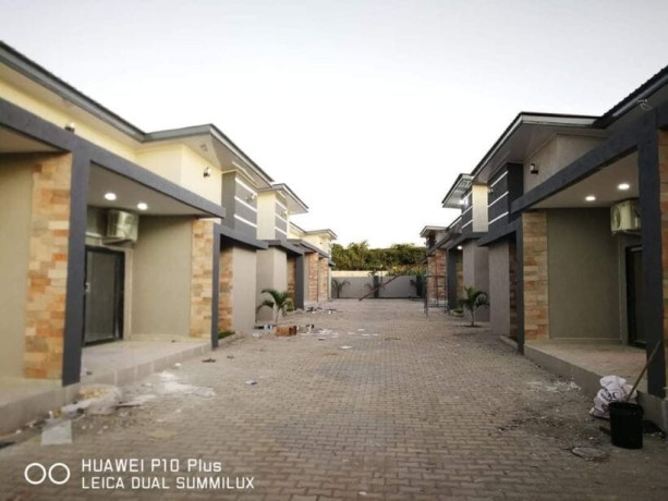 2-bedroom-flat-for-rent-in-ibex-meanwood-big-1