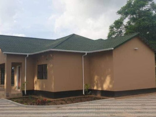 2-bedroom-flat-for-rent-in-makeni-bonaventure