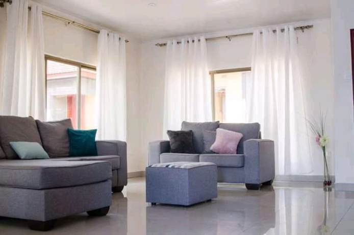 2-bedroom-furnished-apartment-for-rent-in-chudleigh-big-1