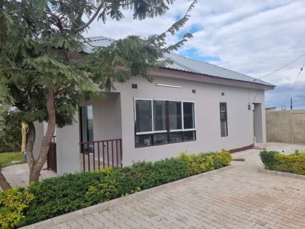 2-bedroom-flat-for-rent-in-silverest-big-2