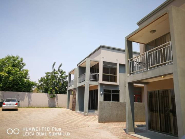 2-bedroom-flat-for-rent-in-ibex-hill-big-2