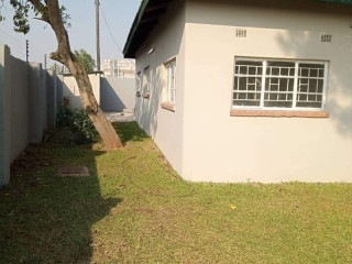 2-bedroom-flat-for-rent-in-makeni